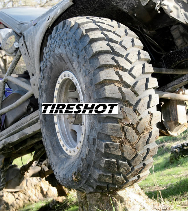 Tire Maxxis M8060 Trepador